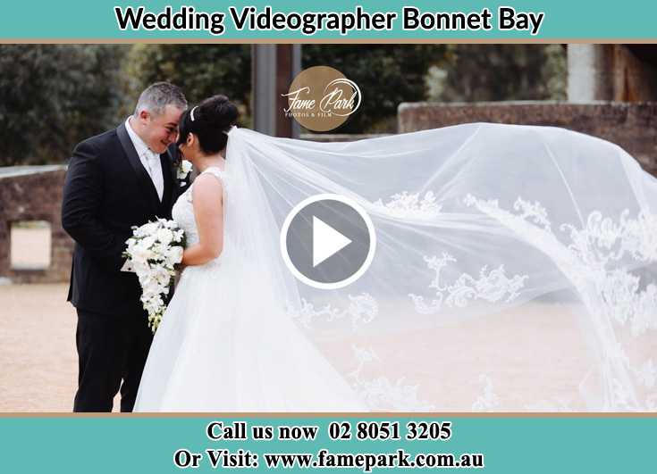 Bride and Groom looking at each other Bonnet Bay NSW 2226